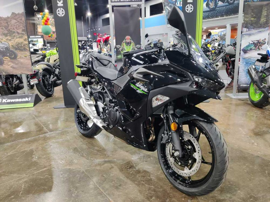 2024 KAWASAKI NINJA 500 ABS