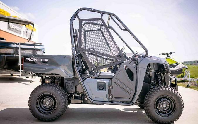 2025 Honda® Pioneer 520