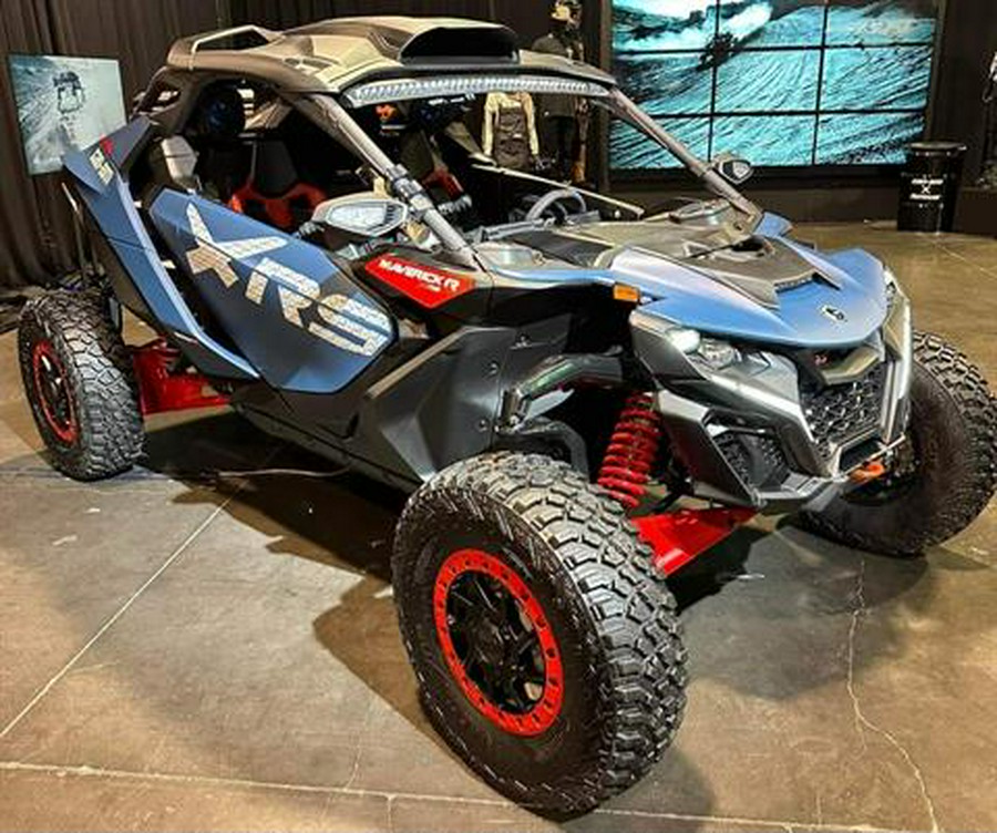 2025 Can-Am Maverick R X RS