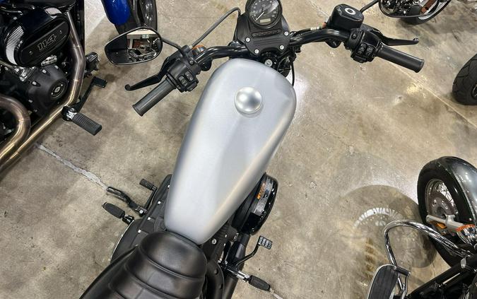 2020 Harley-davidson SPORTSTER IRON 883