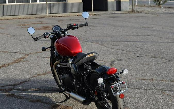 2023 Triumph Bonneville Bobber Red Hopper