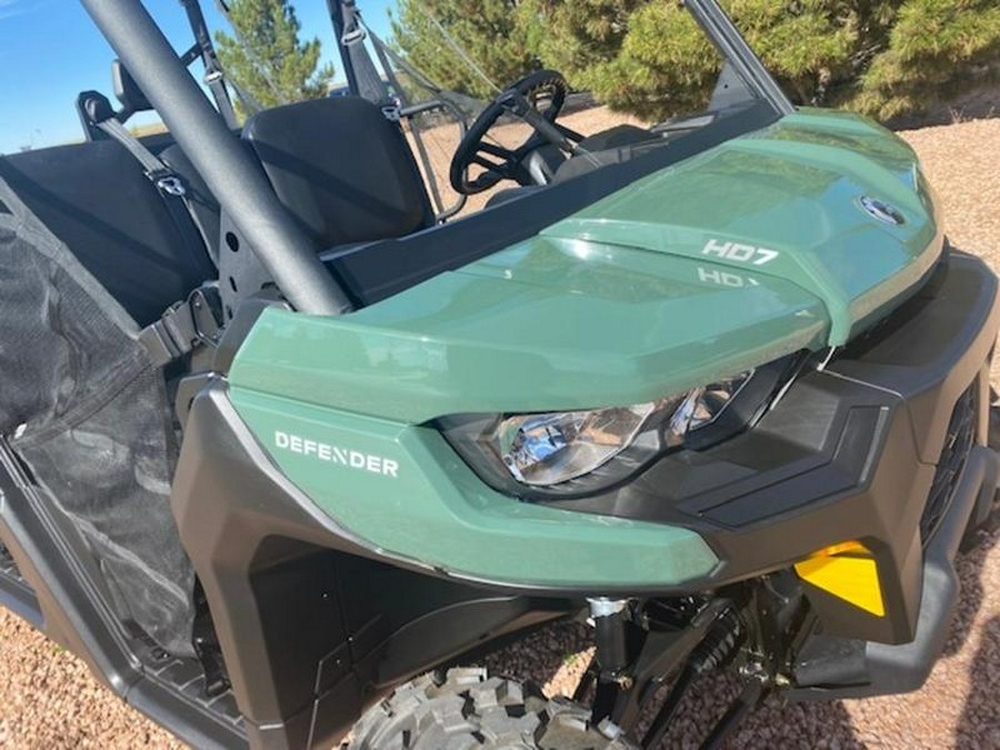 2023 Can-Am® Defender MAX HD7