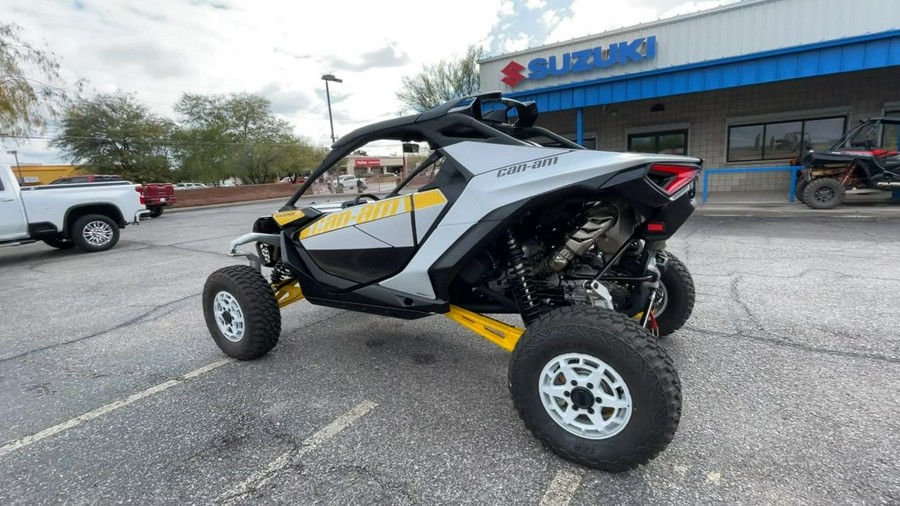 2024 Can-Am® Maverick R 999T DCT