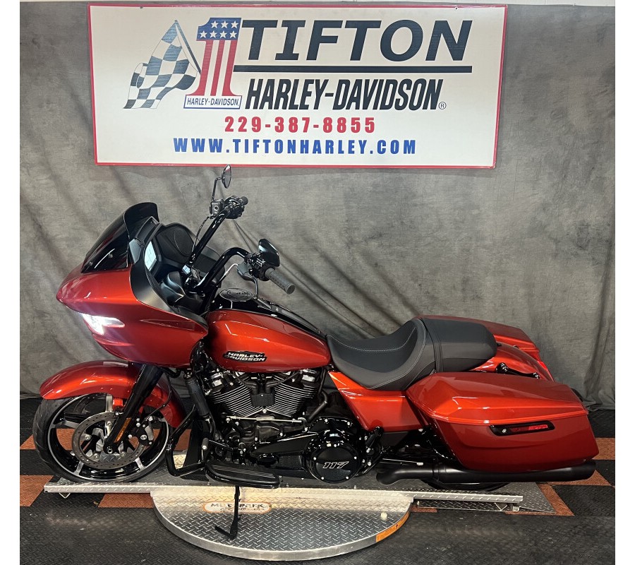 FLTRX 2024 Road Glide®