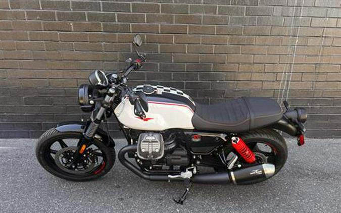 2024 Moto Guzzi V7 Stone Ten