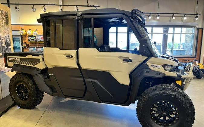 2025 Can-Am™ Defender MAX Limited HD10