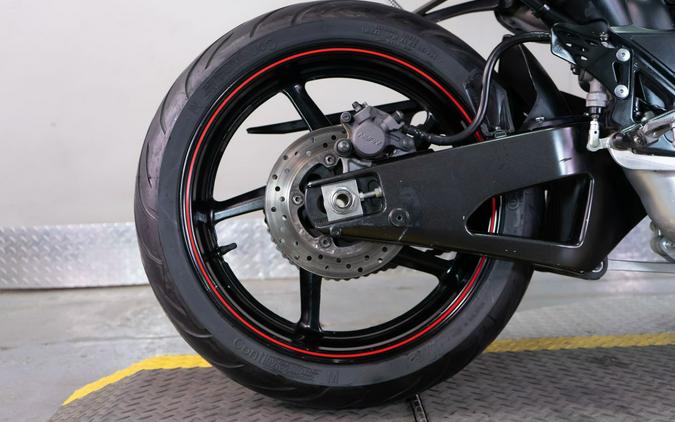 2013 Yamaha YZF-R1