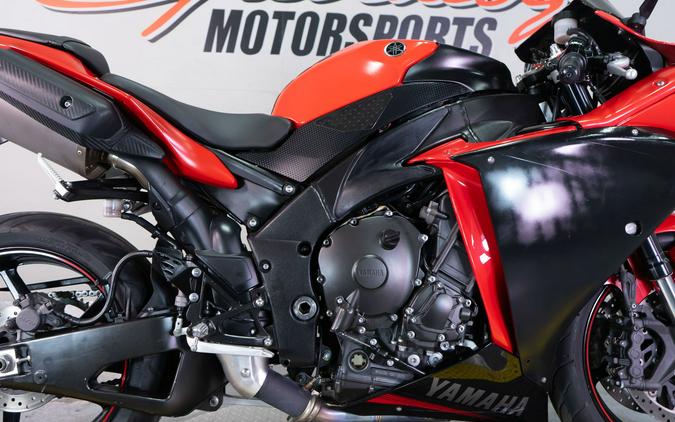 2013 Yamaha YZF-R1