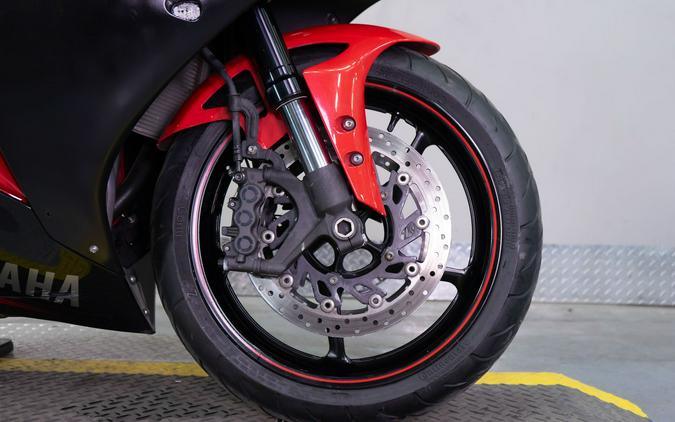 2013 Yamaha YZF-R1