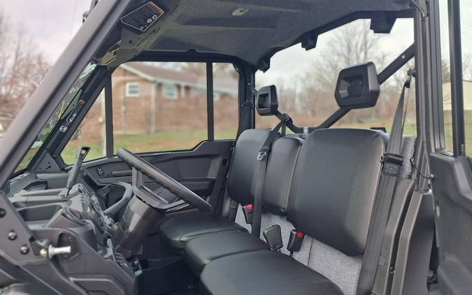 2026 Can-Am Defender DPS CAB