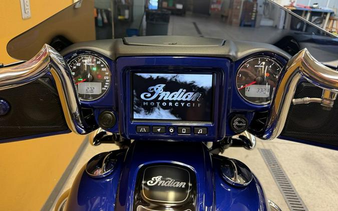 2023 Indian Chieftain Limited Spirit Blue Metallic Limited Silver Quartz Metallic
