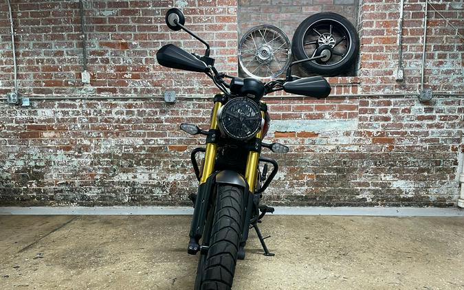 2024 Triumph Scrambler 400 X