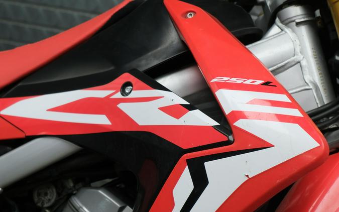 2017 HONDA CRF250LR