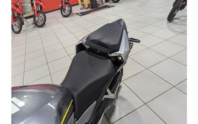 2023 Honda CBR500R