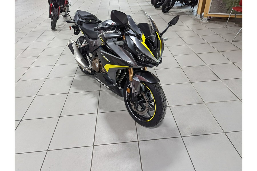 2023 Honda CBR500R