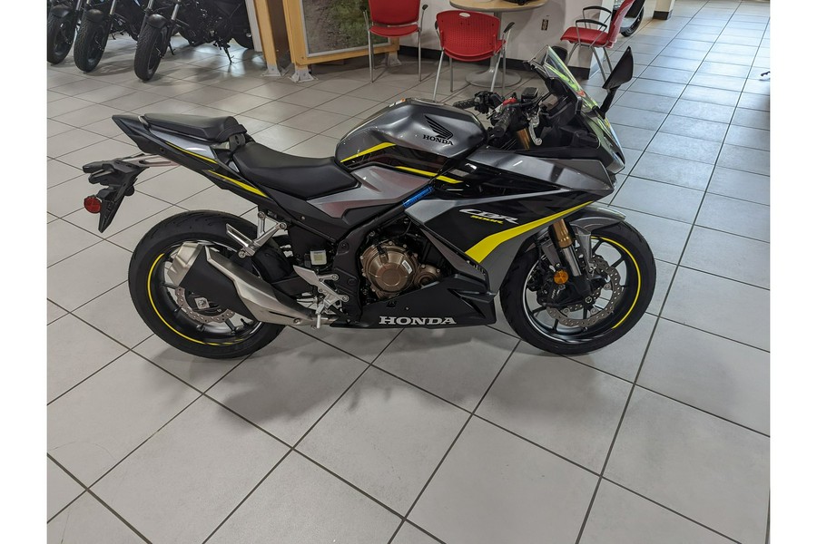 2023 Honda CBR500R