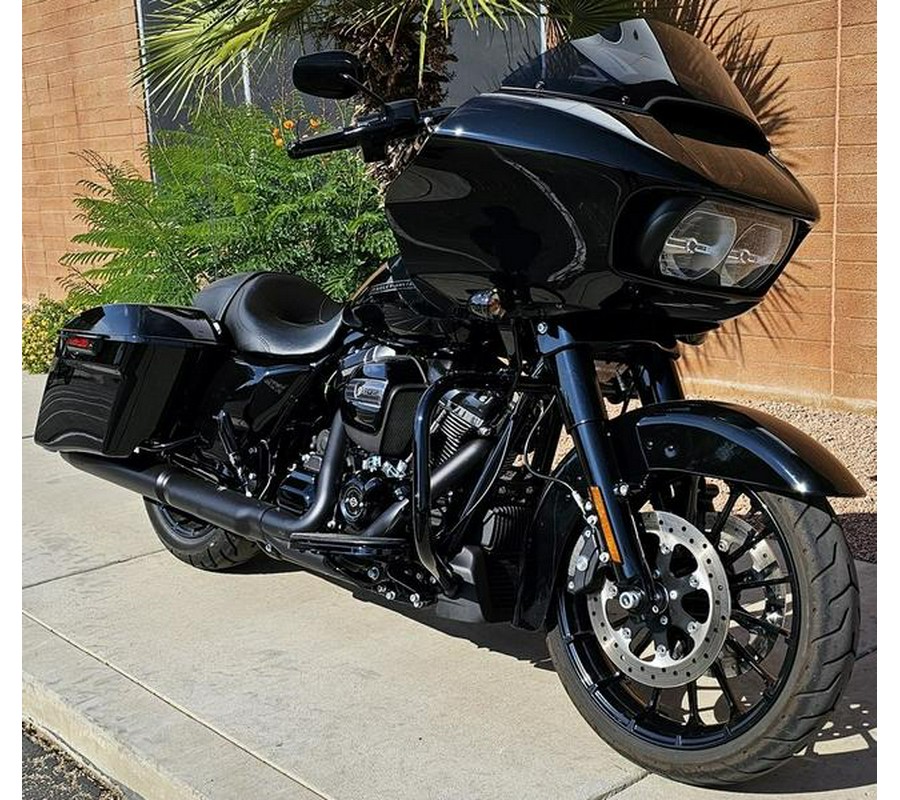 2018 Harley-Davidson® FLTRXS - Road Glide® Special