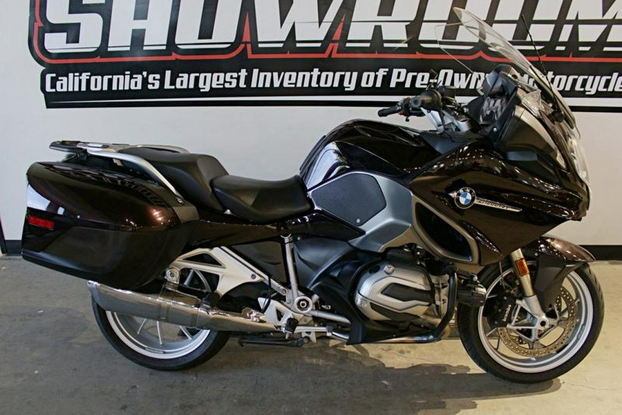 2016 BMW R 1200 RT Ebony Metallic