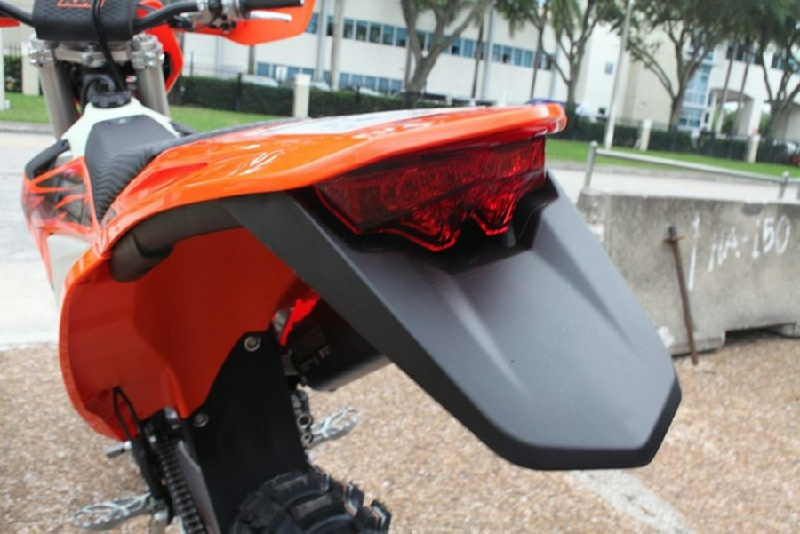2027 KTM XC 300 W