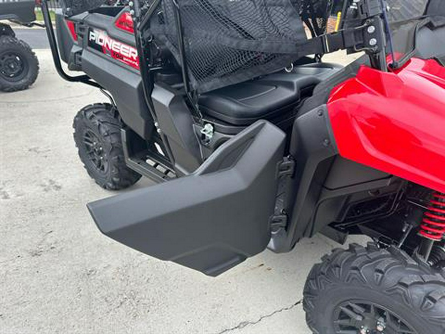 2024 Honda Pioneer 700-4 Deluxe