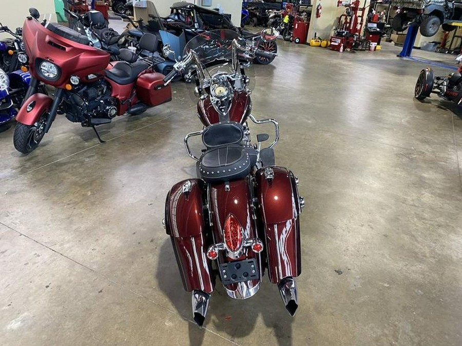 2022 Indian Motorcycle® Springfield® Maroon Metallic/Crimson Metallic