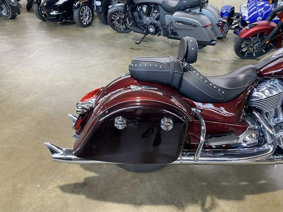 2022 Indian Motorcycle® Springfield® Maroon Metallic/Crimson Metallic