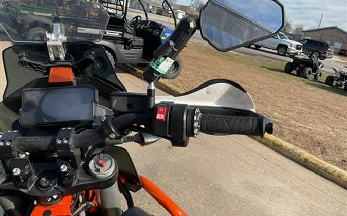 2022 KTM 890 Adventure R