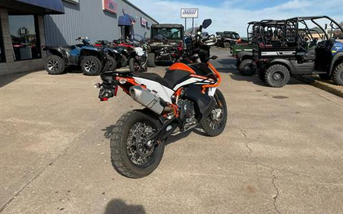 2022 KTM 890 Adventure R