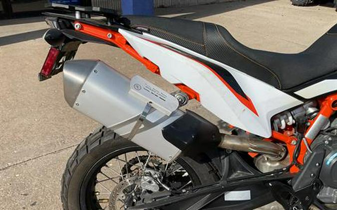 2022 KTM 890 Adventure R