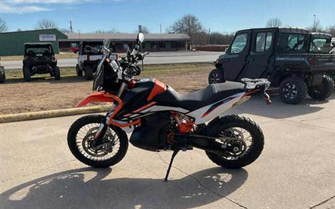 2022 KTM 890 Adventure R