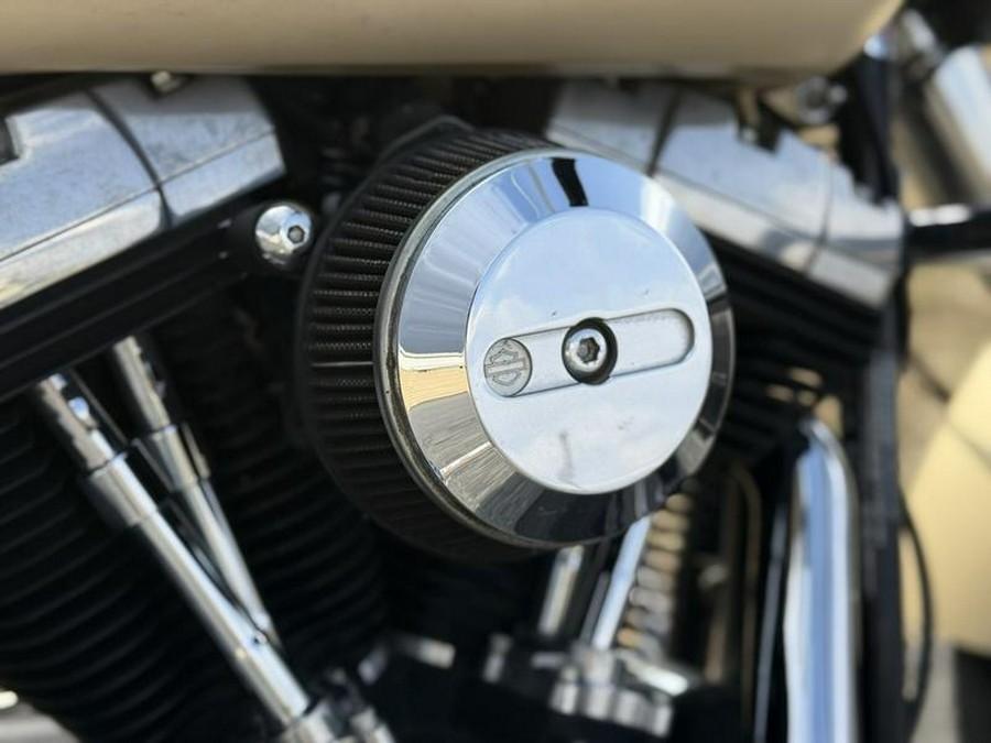 2015 Harley-Davidson® FLS - Softail Slim®