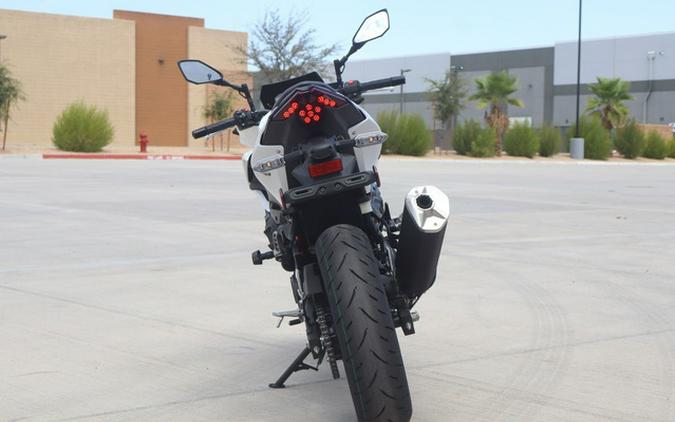 2026 Kawasaki Z500 SE ABS