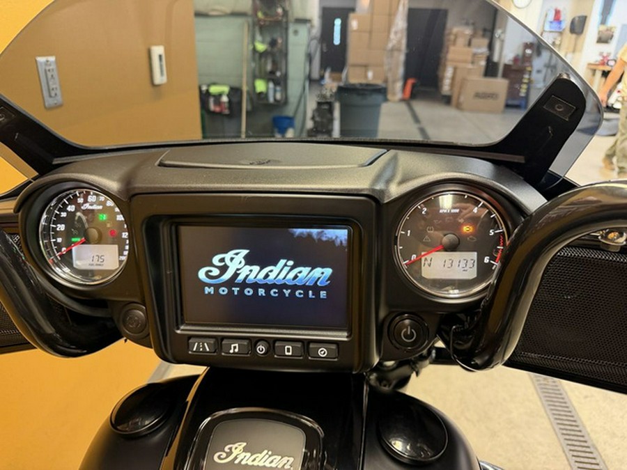 2019 Indian Chieftain Dark Horse Thunder Black Smoke Dark Horse Bronze Smoke