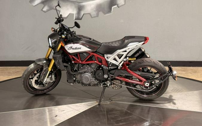 2022 Indian Motorcycle® FTR R Carbon Carbon Fiber