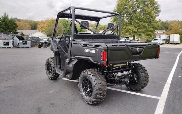 2024 Can-Am® Defender HD7