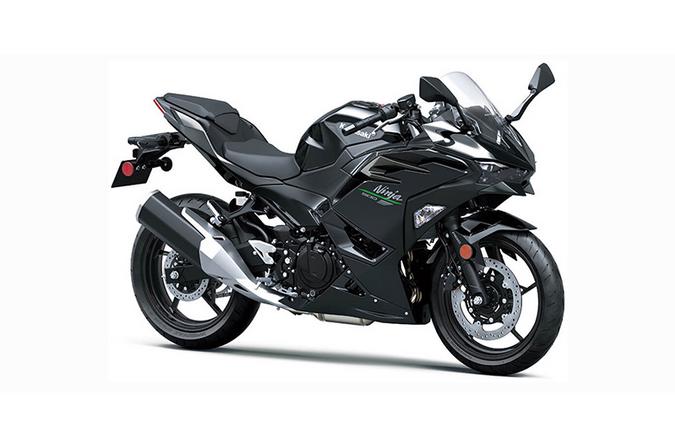 2024 KAWASAKI NinjaÂ® 500 Base