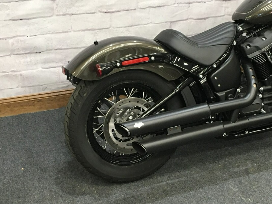 2020 Harley-Davidson Street Bob River Rock Gray FXBB