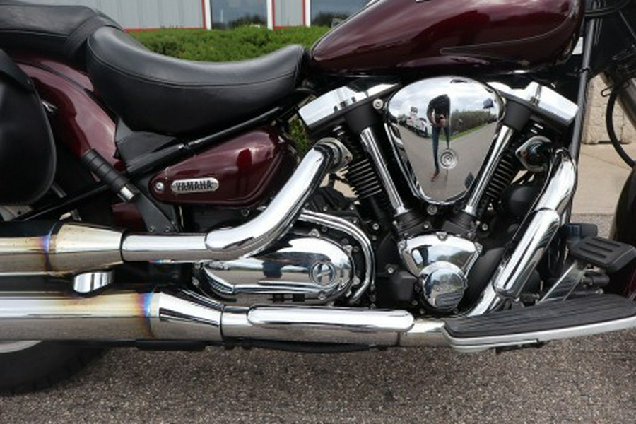 2005 Yamaha Road Star (Cast Wheel)