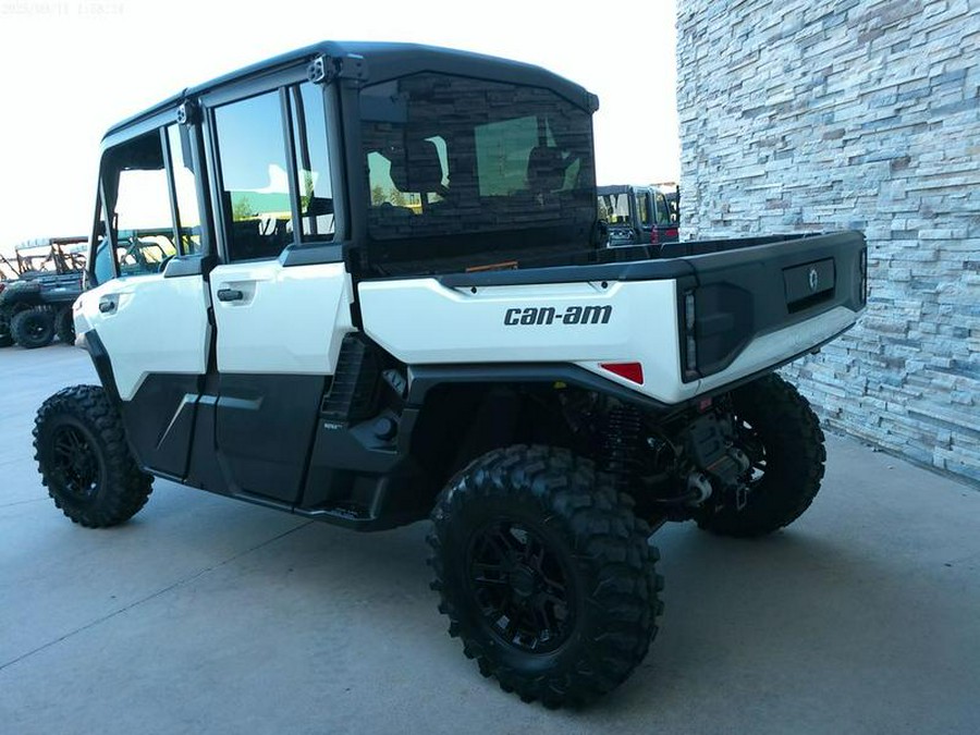 2026 Can-Am® Defender MAX Limited HD11