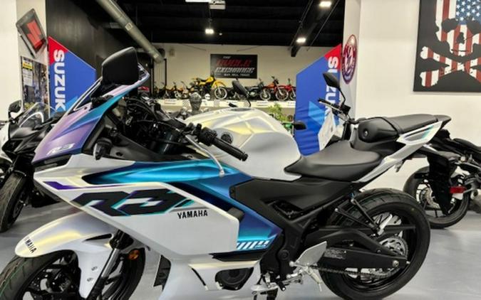 2025 Yamaha YZF R3