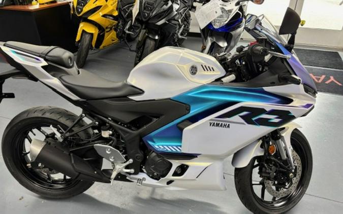 2025 Yamaha YZF R3