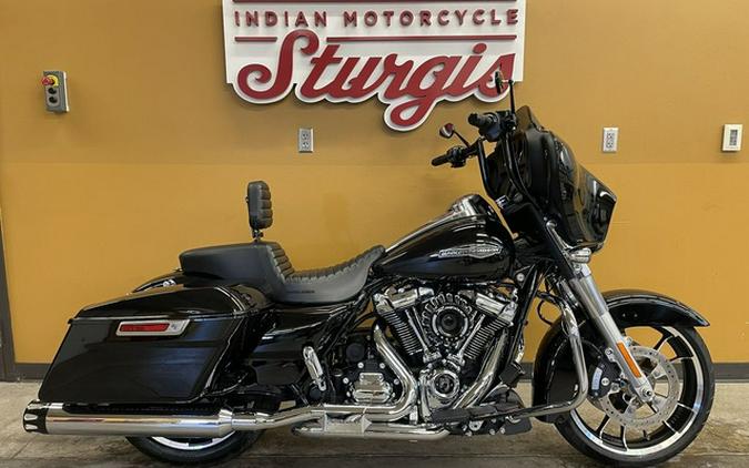 2022 Harley-Davidson FLHX - Street Glide