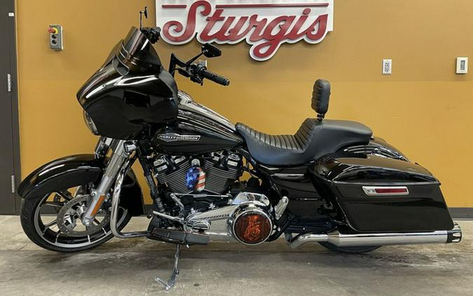 2022 Harley-Davidson FLHX - Street Glide