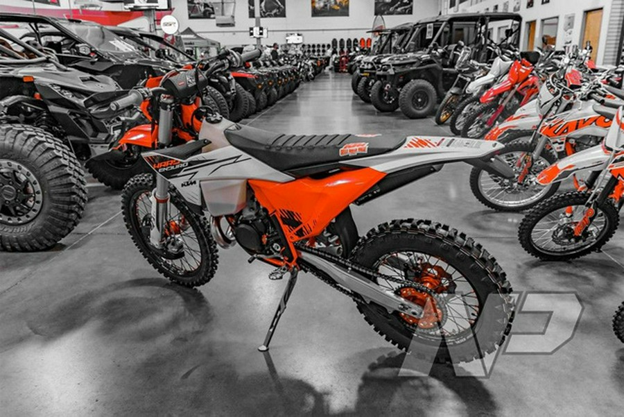 2026 KTM 300 XC-W Hardenduro 250 W