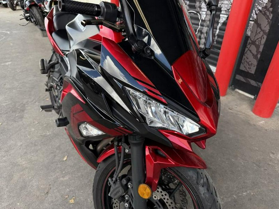 2022 Kawasaki Ninja® 650 ABS Metallic Matte Graphenesteel Gray