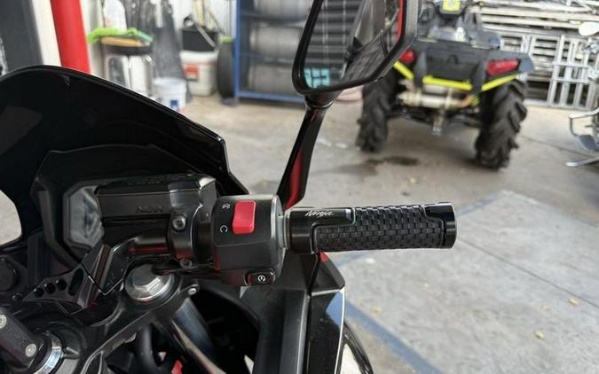 2022 Kawasaki Ninja® 650 ABS Metallic Matte Graphenesteel Gray