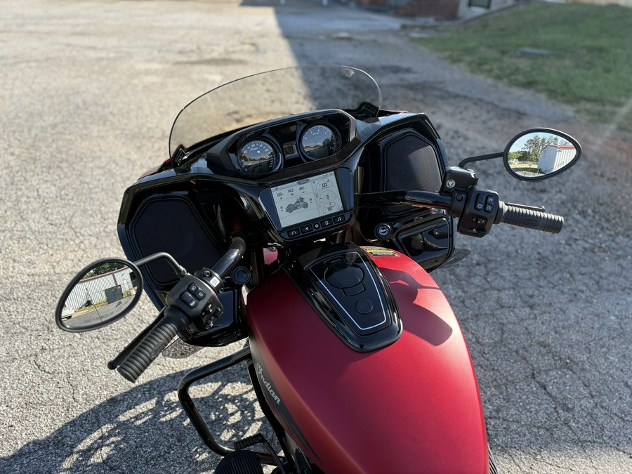 2026 Indian Motorcycle Challenger® Dark Horse®
