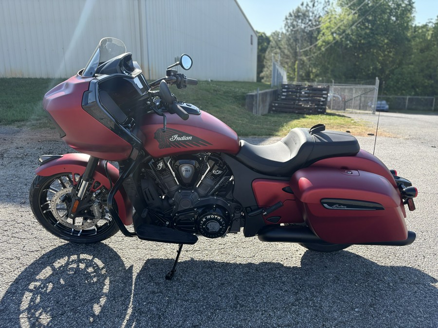 2026 Indian Motorcycle Challenger® Dark Horse®