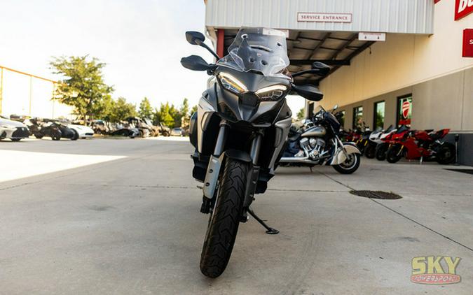 2022 Ducati Multistrada V4S Aviator Grey / Alloy Wheels