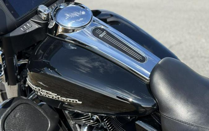 2020 Harley-Davidson® FLHX - Street Glide®